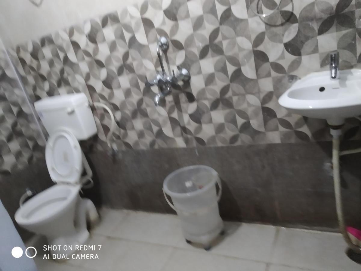 Triple1 Hostel & Homestay Rishīkesh Exterior foto